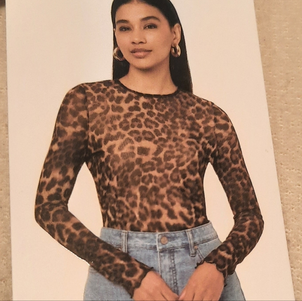 Long sleeve mesh top